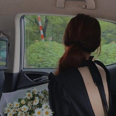 满脑都是○○的我没办法谈恋爱